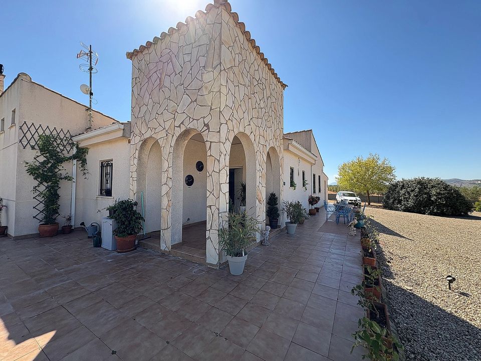 Villa i Biar, Alicante - bilde 4
