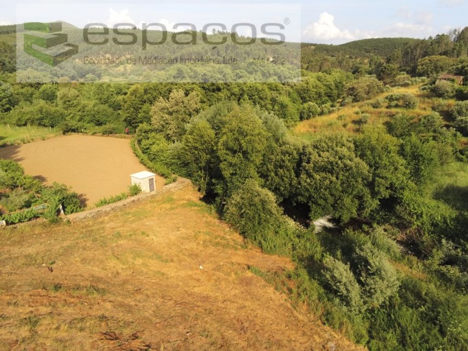 Helårsgrund i Silvares, Castelo Branco - foto 1