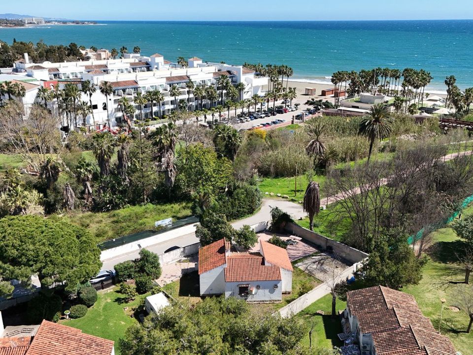 Villa i Estepona, Malaga - foto 1