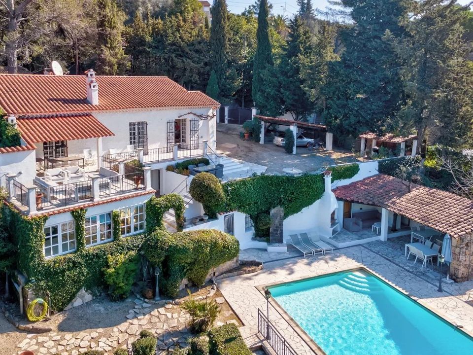 Villa i Mougins, Alpes-Maritimes - foto 1