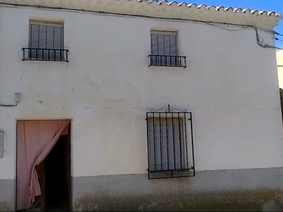 Landsbyhus i Cortes De Baza, Granada - foto 1