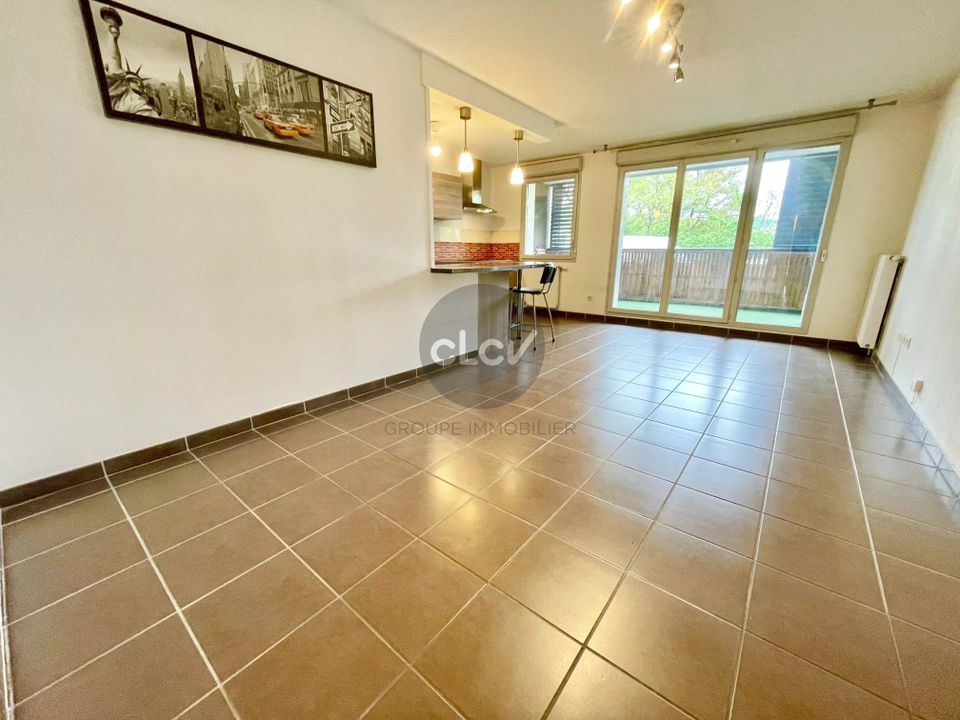 Lejlighed i Vaulx-en-Velin, Rhone - foto 3