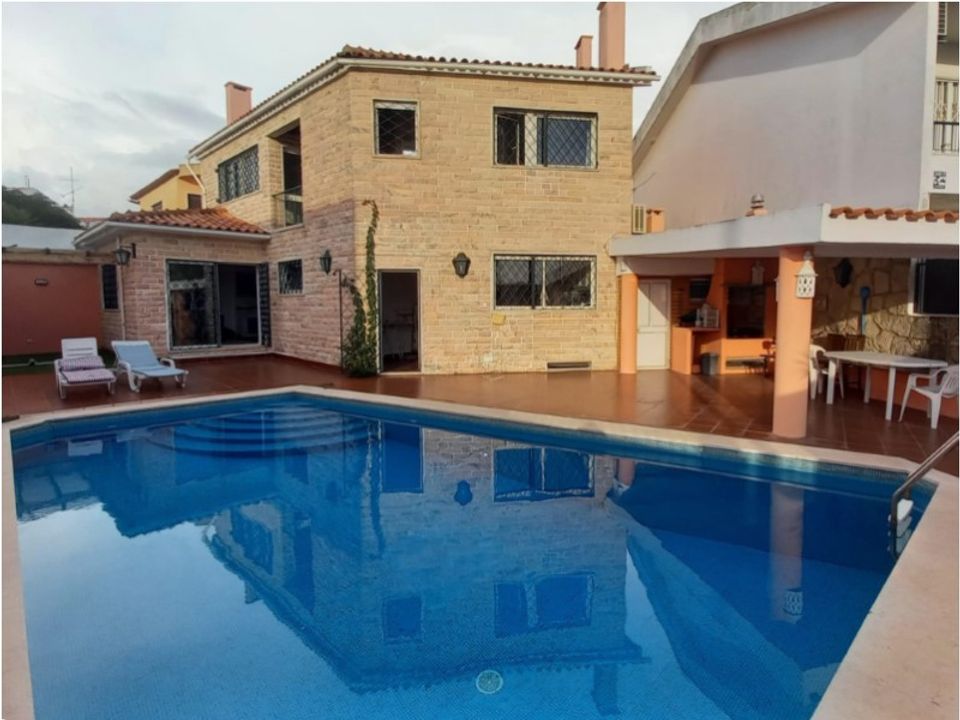 Villa a Carcavelos, Lisbon - foto 1