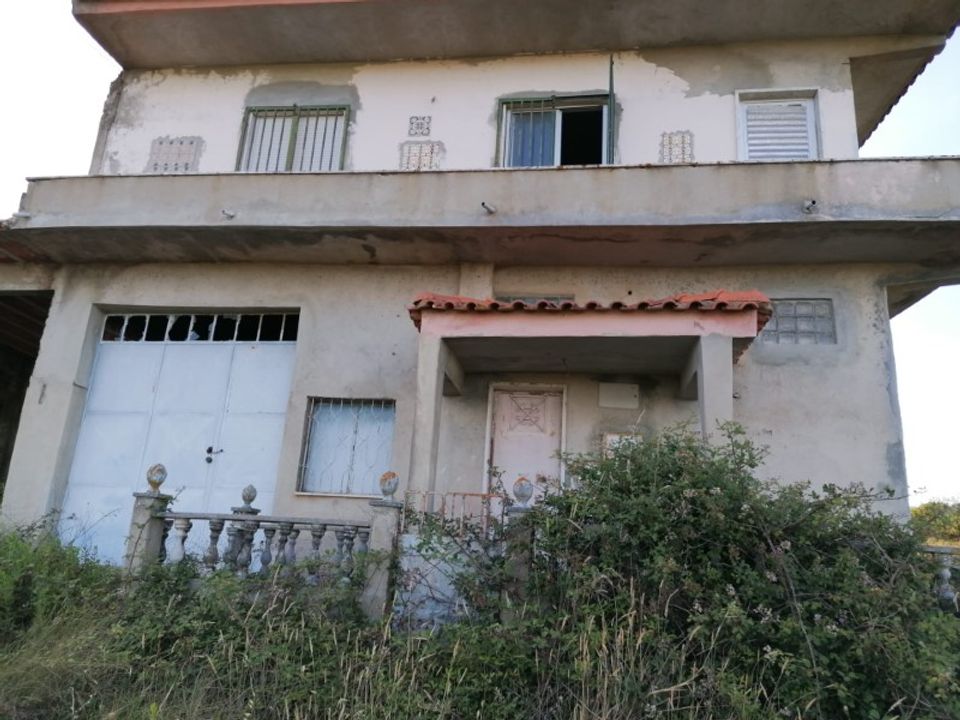 Helårsgrund i Santo Antao do Tojal, Lisbon - foto 5