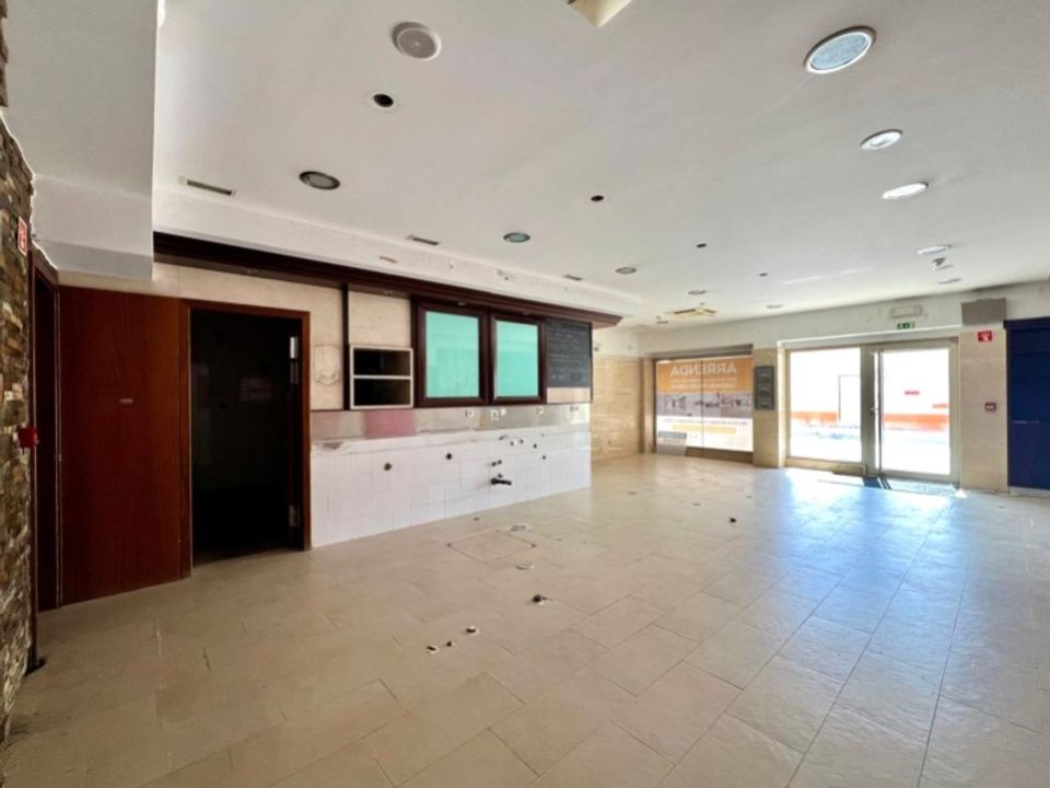 L'establiment comercial a Barreiro, Setubal - foto 4