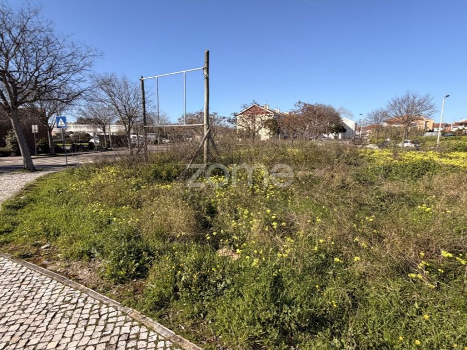 Helårsgrund i Sao Domingos de Rana, Lisbon - foto 1