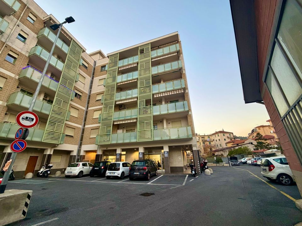 Lägenhet i Imperia, Imperia - foto 2