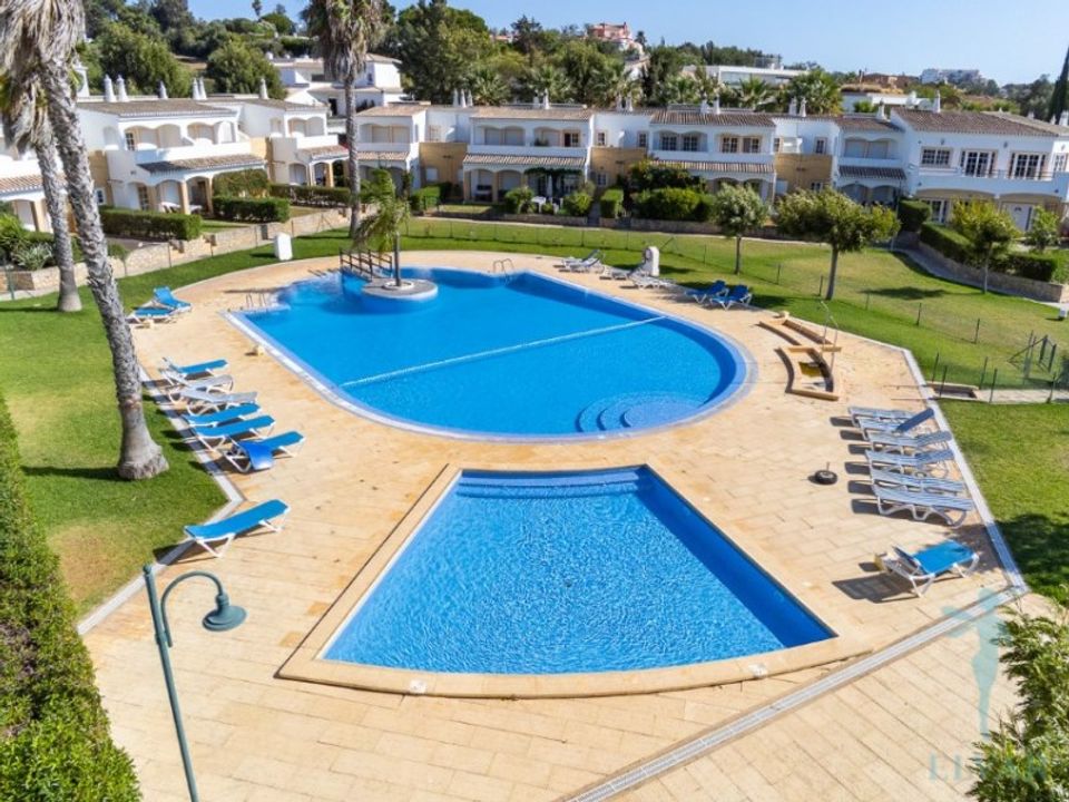 Villa i Alvor, Faro - foto 1