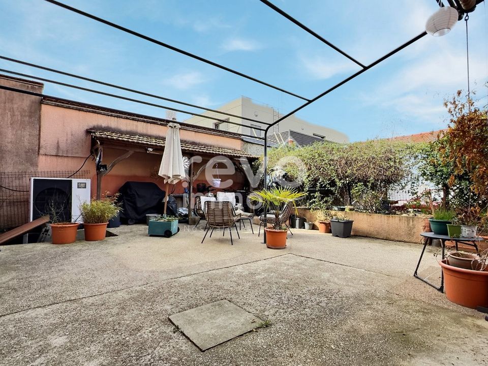 Villa i Villeurbanne, Rhone - foto 3