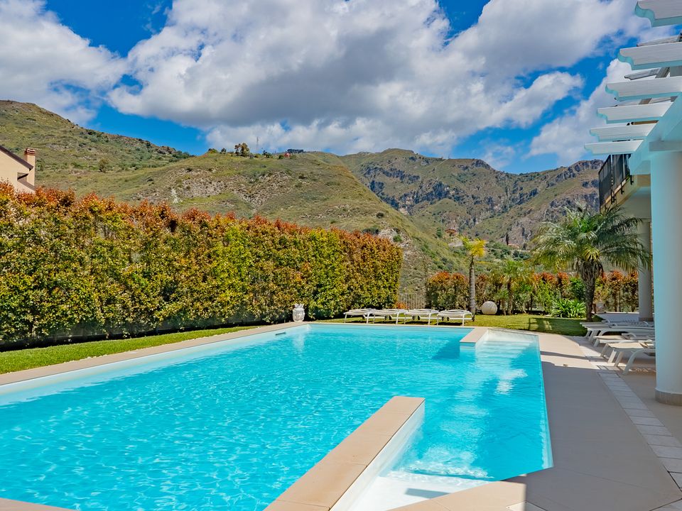 Villa i Taormina, Messina - foto 1