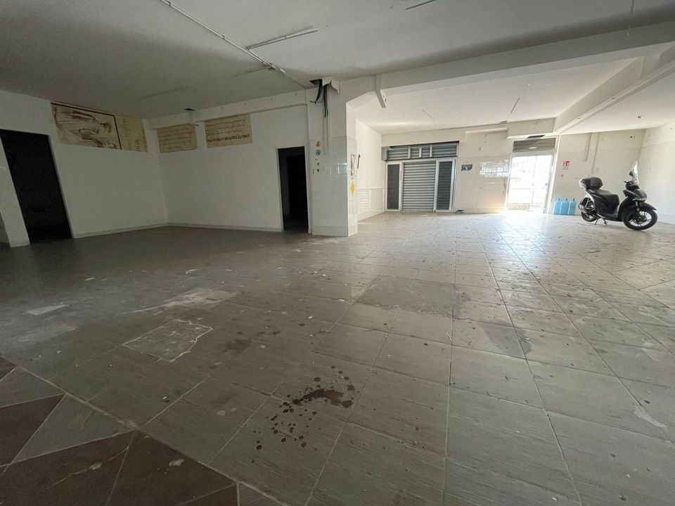 Erhvervsejendom i Maddaloni, Caserta - foto 4