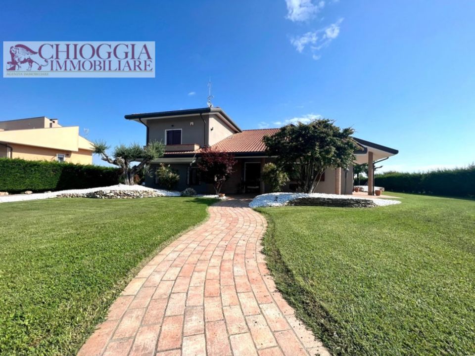 Villa i Loreo, Rovigo - foto 1