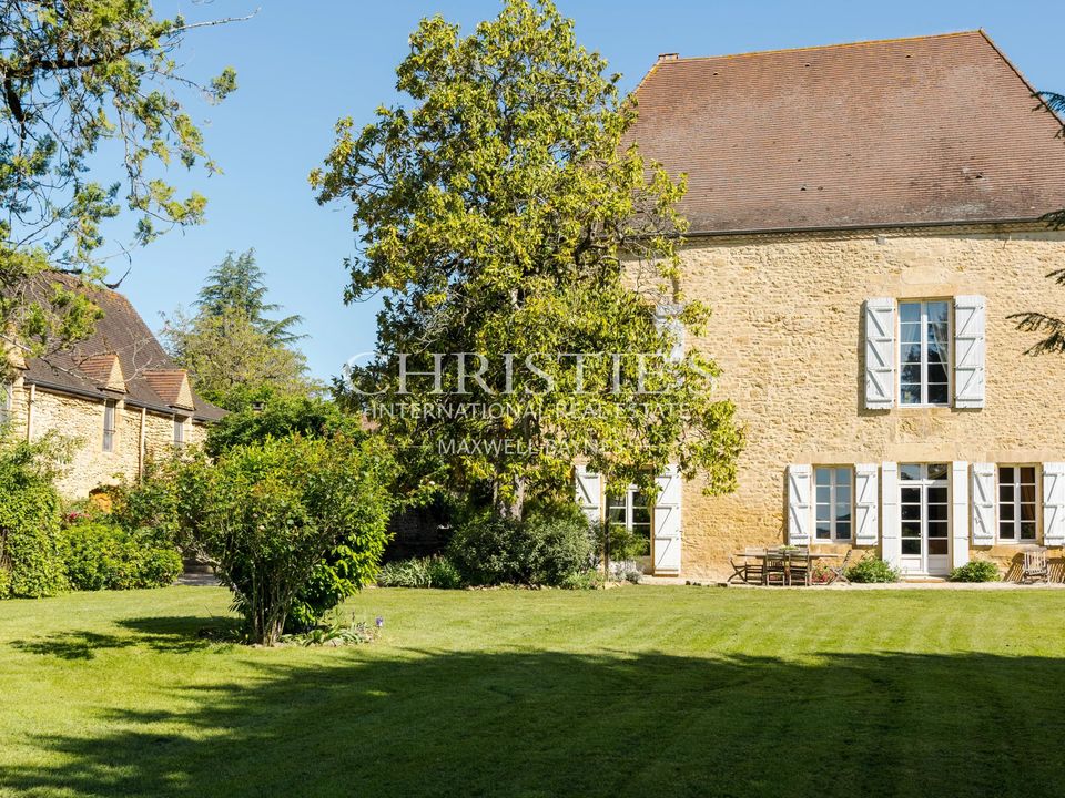 Landejendom i Saint-Cyprien, Dordogne - foto 1