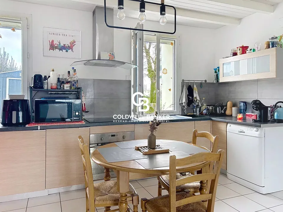 Villa i Saint-Hilaire-de-Villefranche, Charente-Maritime - foto 2