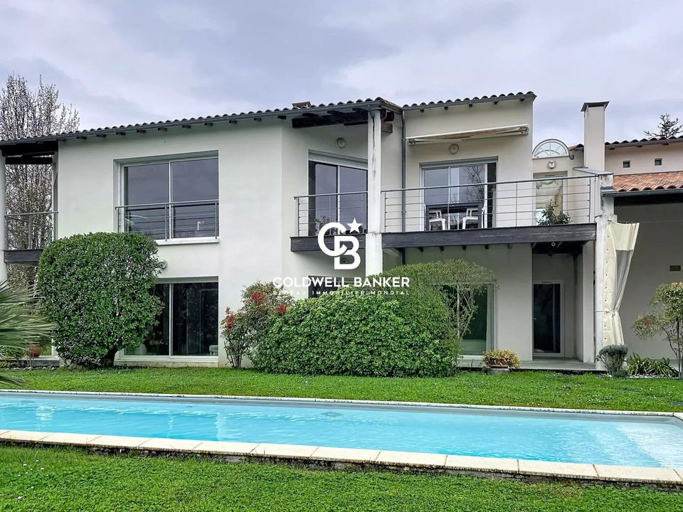 Villa i Pons, Charente-Maritime - bilde 1