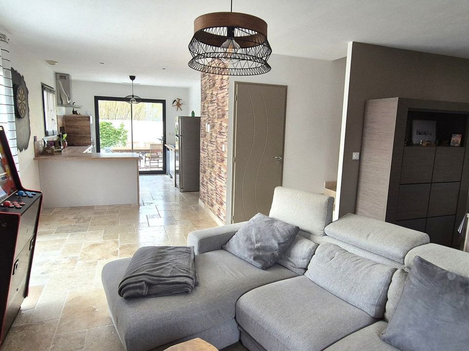 Villa in Arles, Bouches-du-Rhone - foto 2