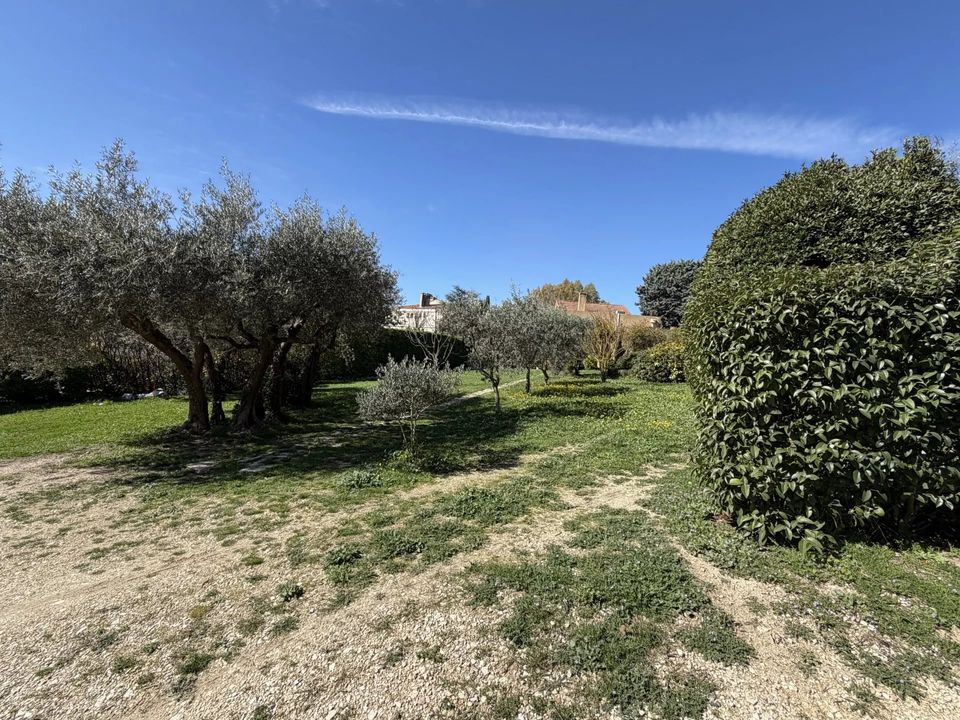 Helårsgrund i Aix-en-Provence, Bouches-du-Rhone - foto 3