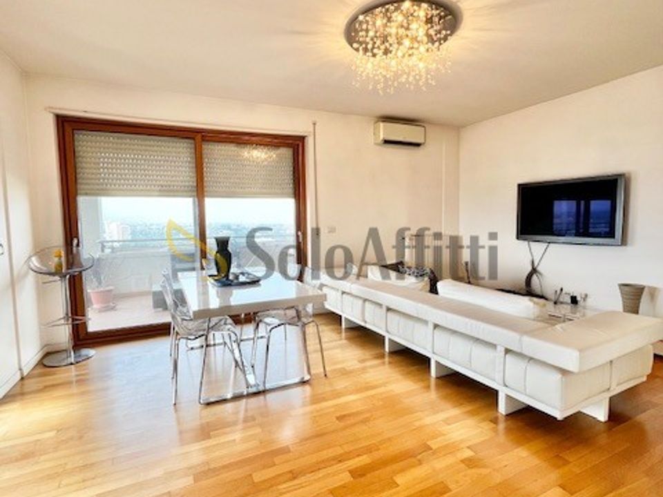 Apartment in Bari, Bari - photo 2