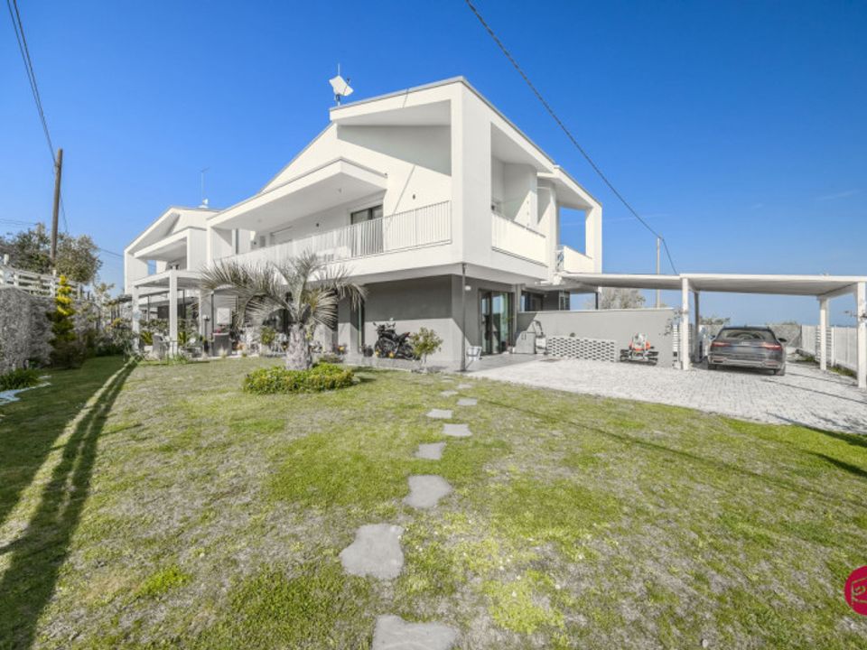 Villa i Santarcangelo Di Romagna, Rimini - foto 1