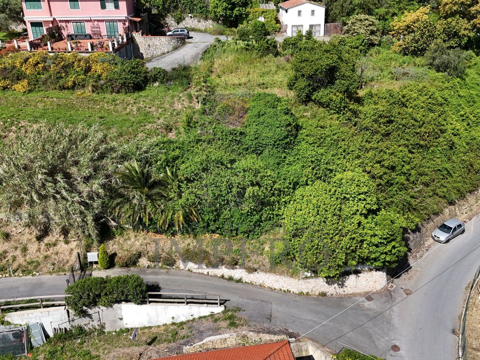 Helårsgrund i Ventimiglia, Imperia - foto 3