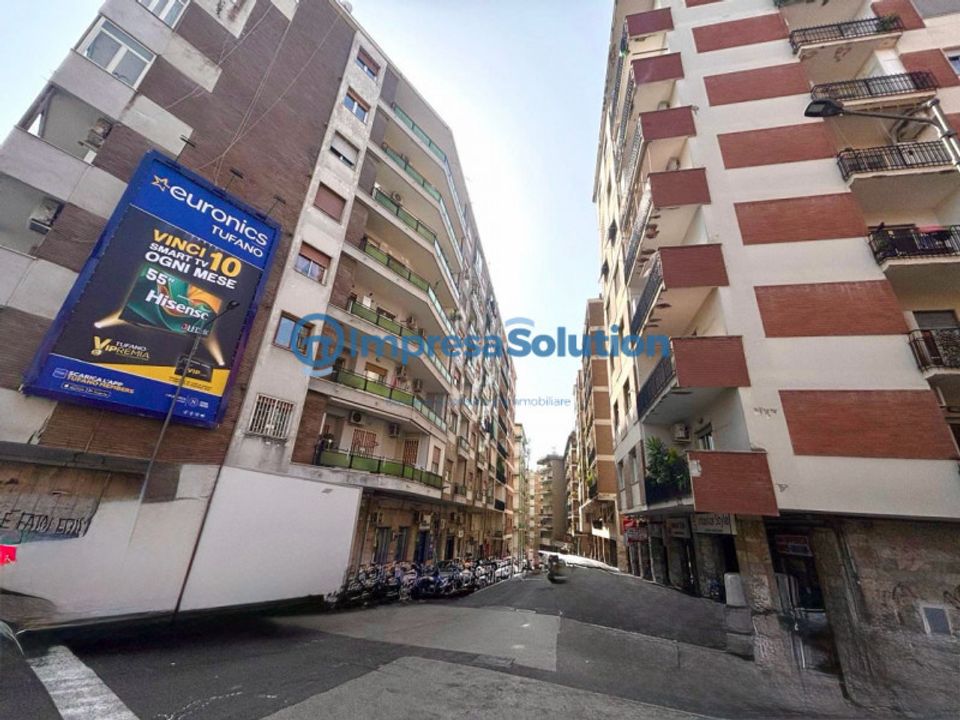 Erhvervsejendom i Naples, Naples - foto 4