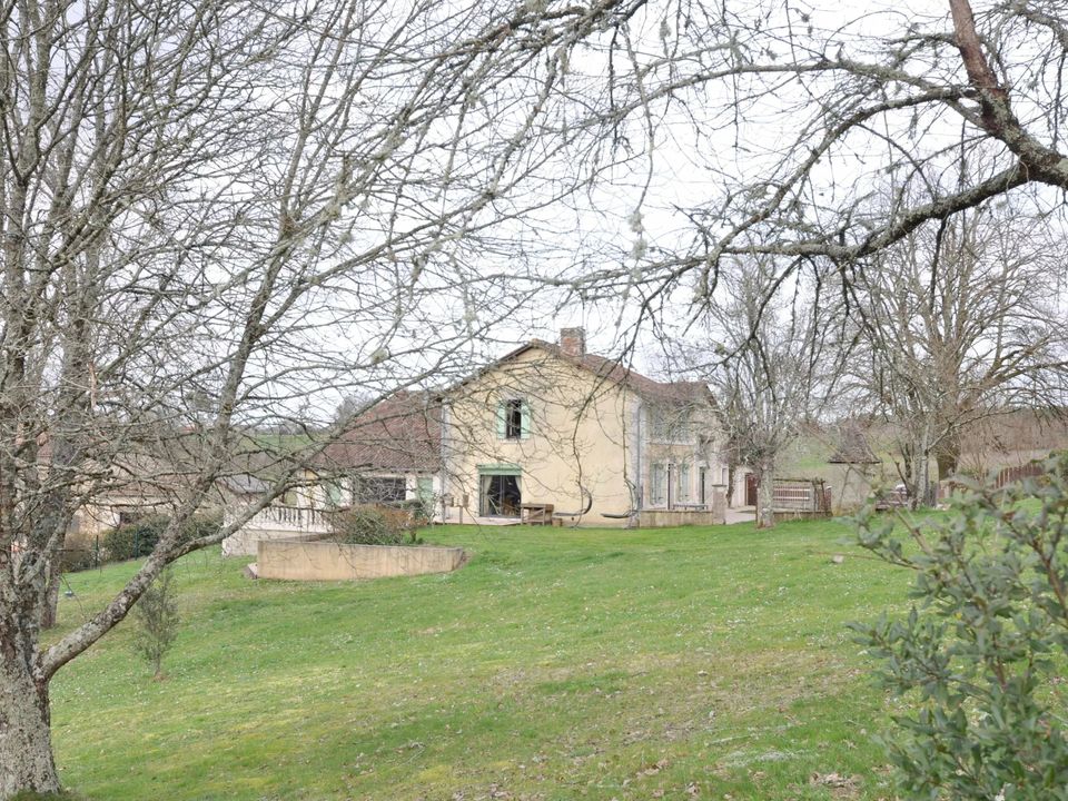Villa i Aubeterre-sur-Dronne, Charente - foto 2