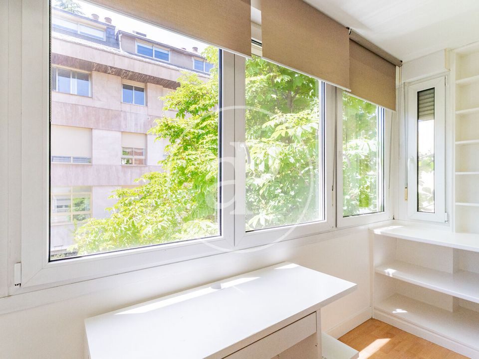 Apartment in Madrid, Madrid - photo 2