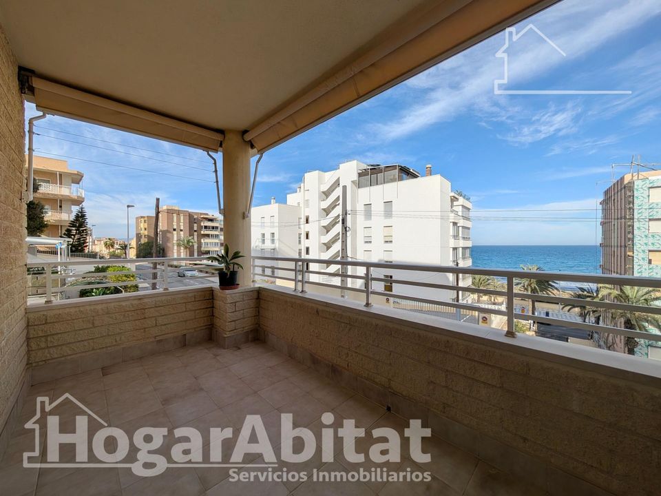 Lejlighed i Los Arenales Del Sol, Alicante - foto 1