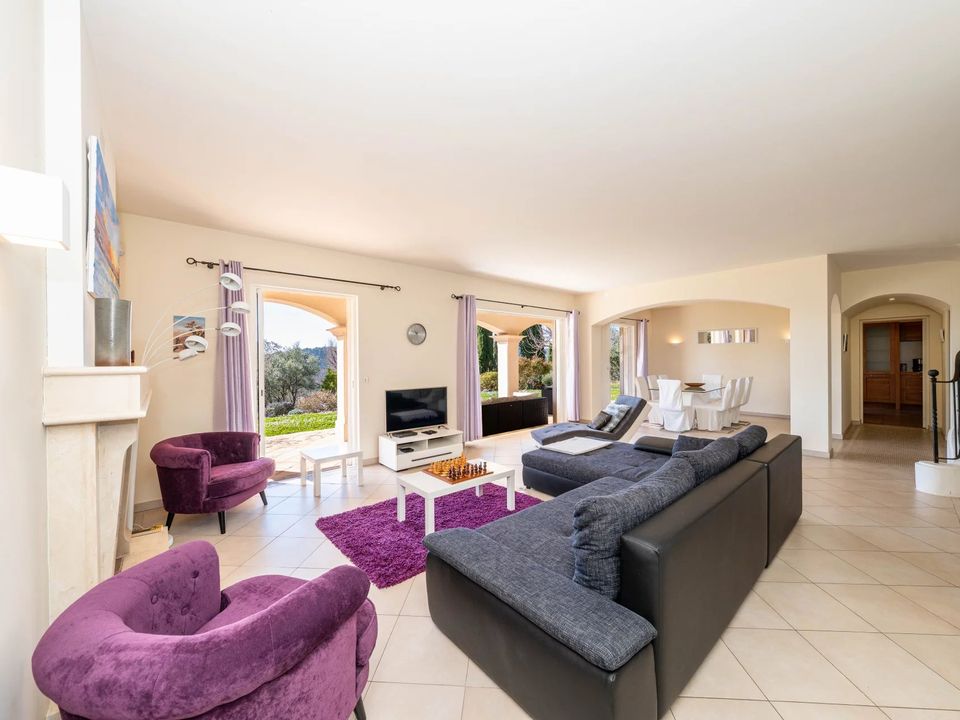 Villa i Tourrettes-sur-Loup, Alpes-Maritimes - foto 5