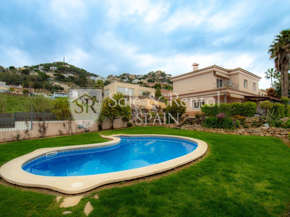 Villa i Lloret De Mar, Gerona - foto 2