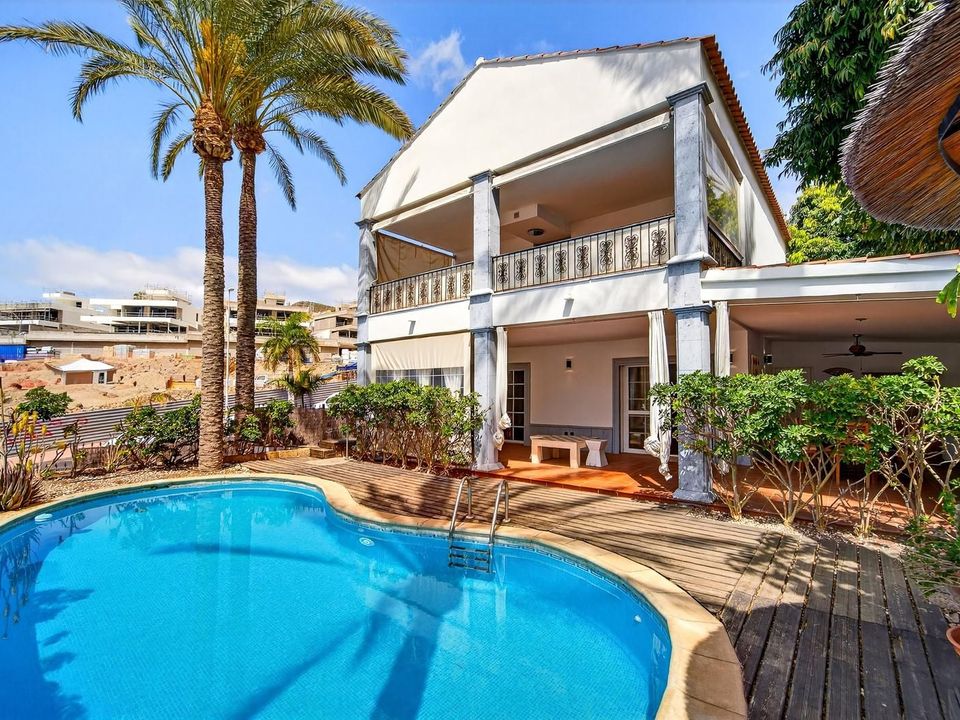Villa i Playa De Los Cristianos, Tenerife - foto 1