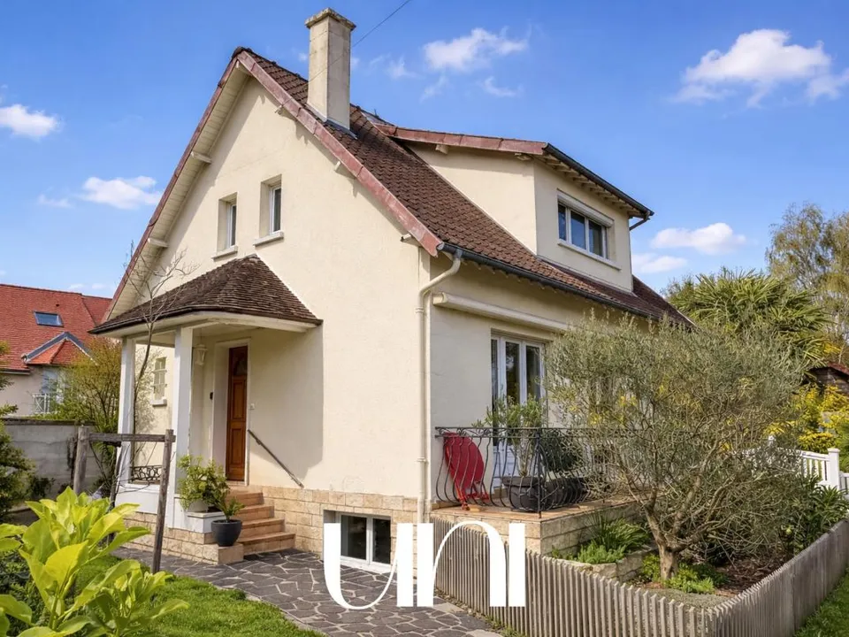 Villa a Caen, Calvados - foto 1
