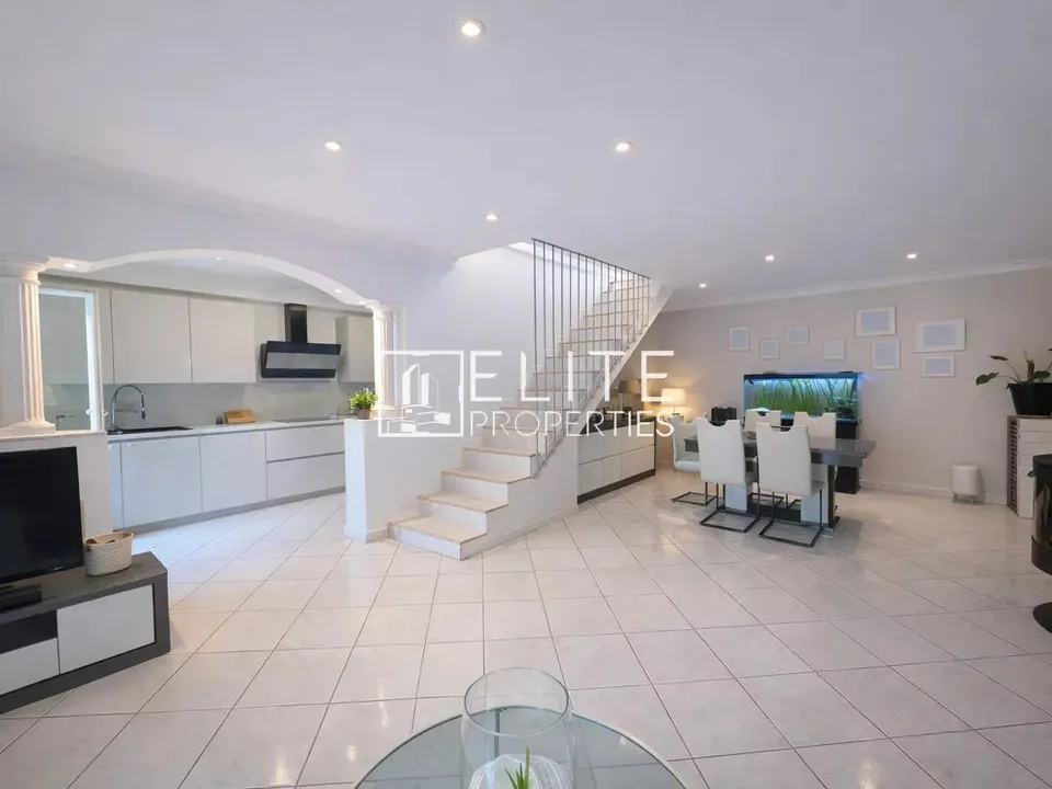 Villa i Grasse, Alpes-Maritimes - foto 1