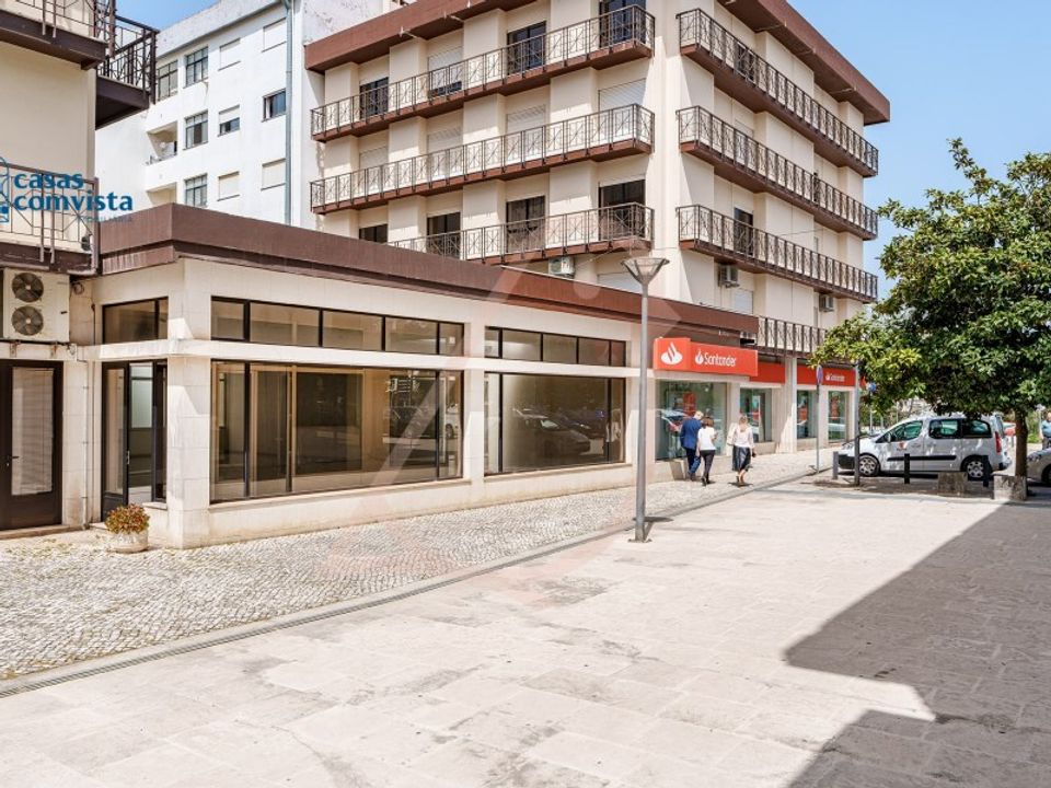 L'establiment comercial a Fatima, Santarem - foto 2
