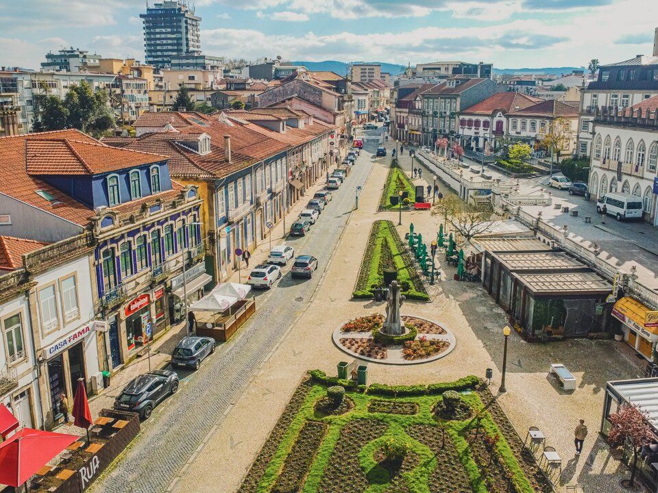Erhvervsejendom i Santo Tirso, Porto - foto 5