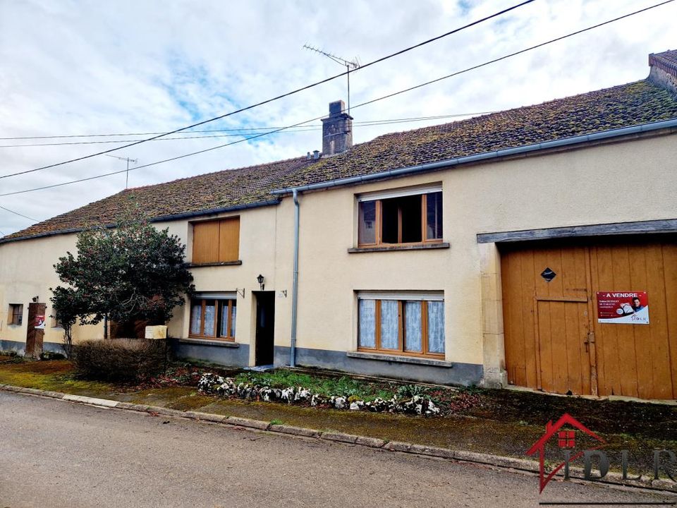 Landsbyhus i Montigny-lès-Cherlieu, Haute-Saone - foto 1