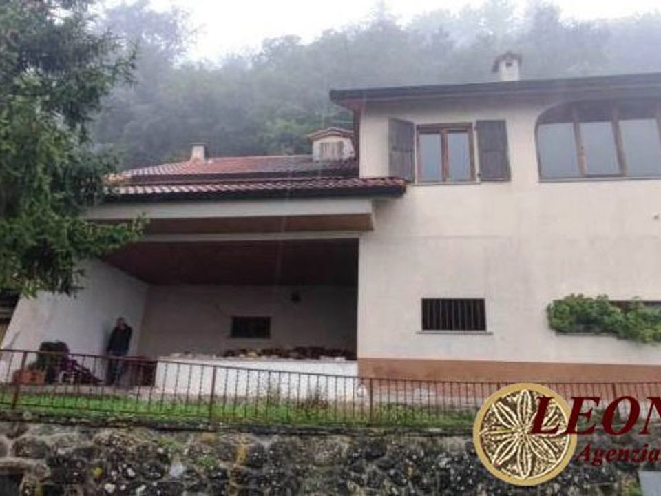 Villa i Pontremoli, Massa and Carrara - foto 1