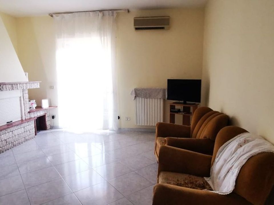 Lejlighed i Adelfia, Bari - foto 2