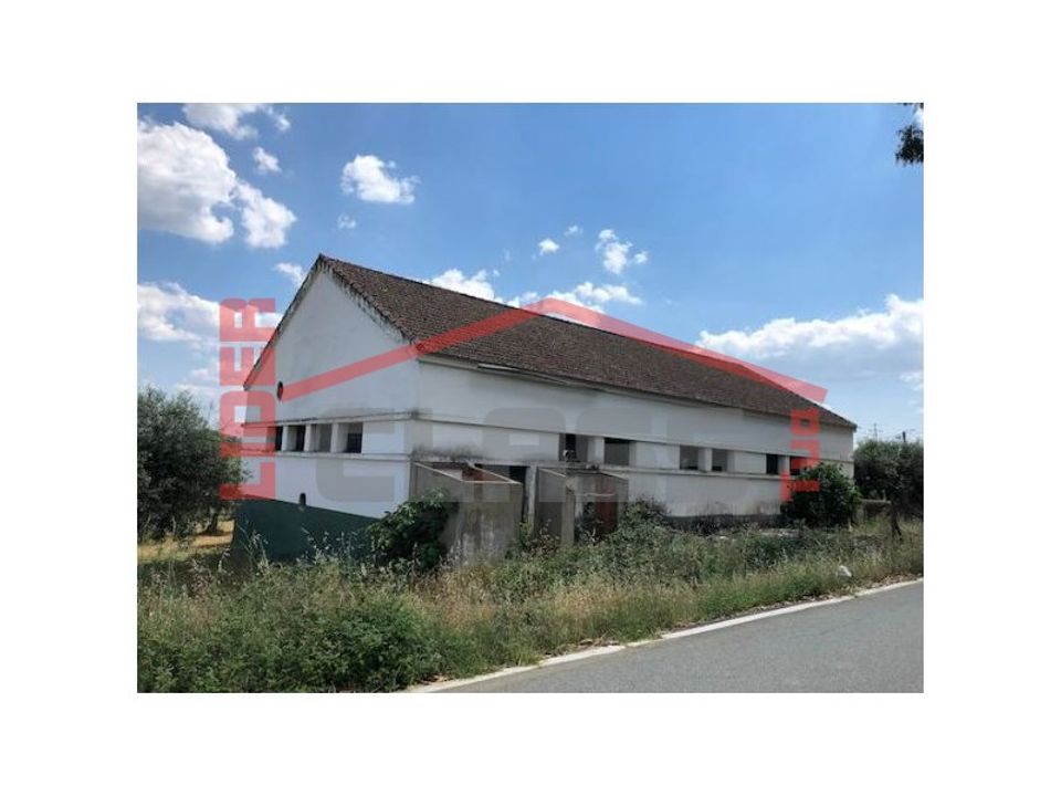 Erhvervsejendom i Agrobom, Saldonha e Vale Pereiro, Braganca - foto 1