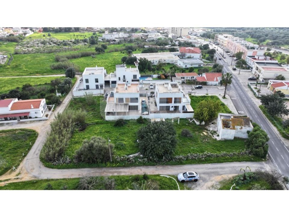 Helårsgrund i Quelfes, Faro - foto 3