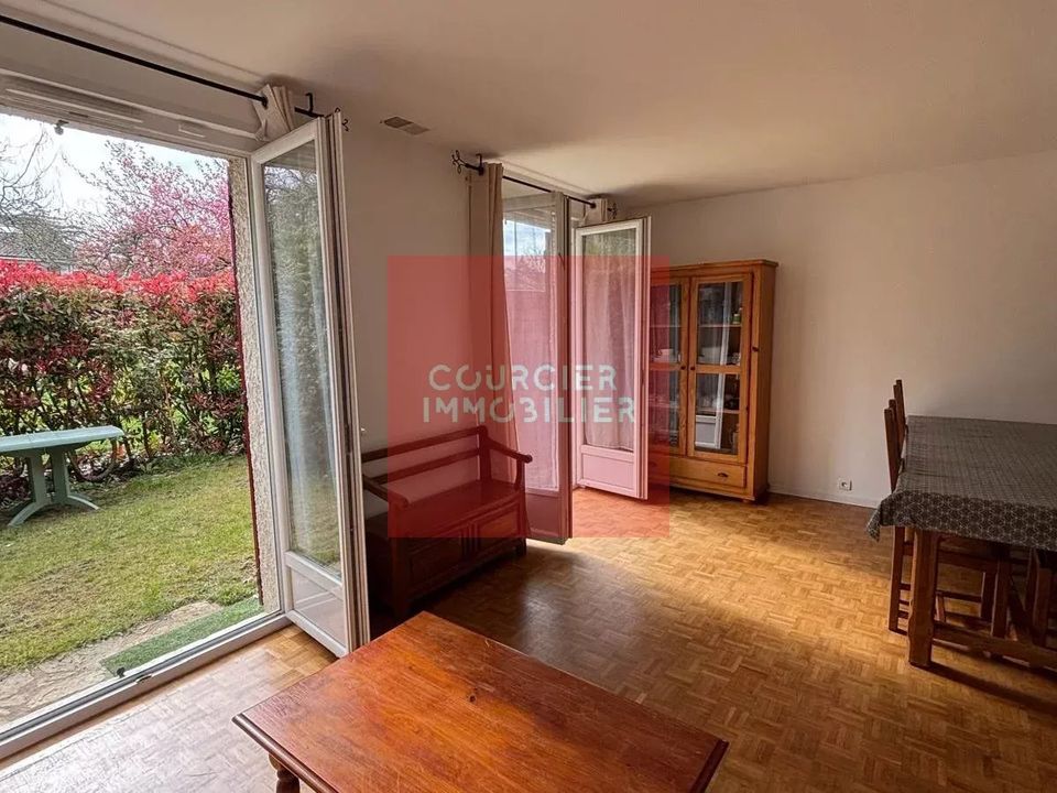 Villa i Le Mesnil-Saint-Denis, Yvelines - foto 1