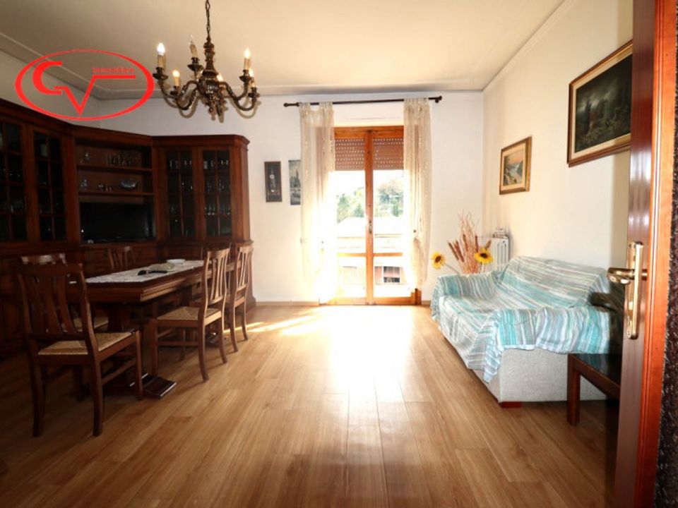 Lejlighed i Montevarchi, Arezzo - foto 3