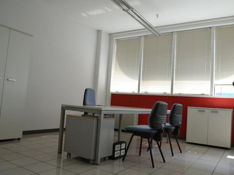 Commercial property in Padua, Padua - photo 2