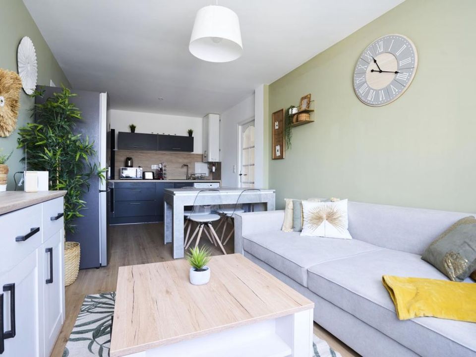 Apartment in Amiens, Somme - photo 2