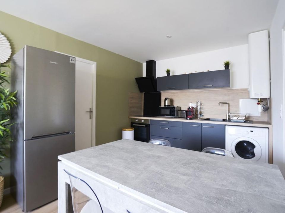 Apartment in Amiens, Somme - photo 4