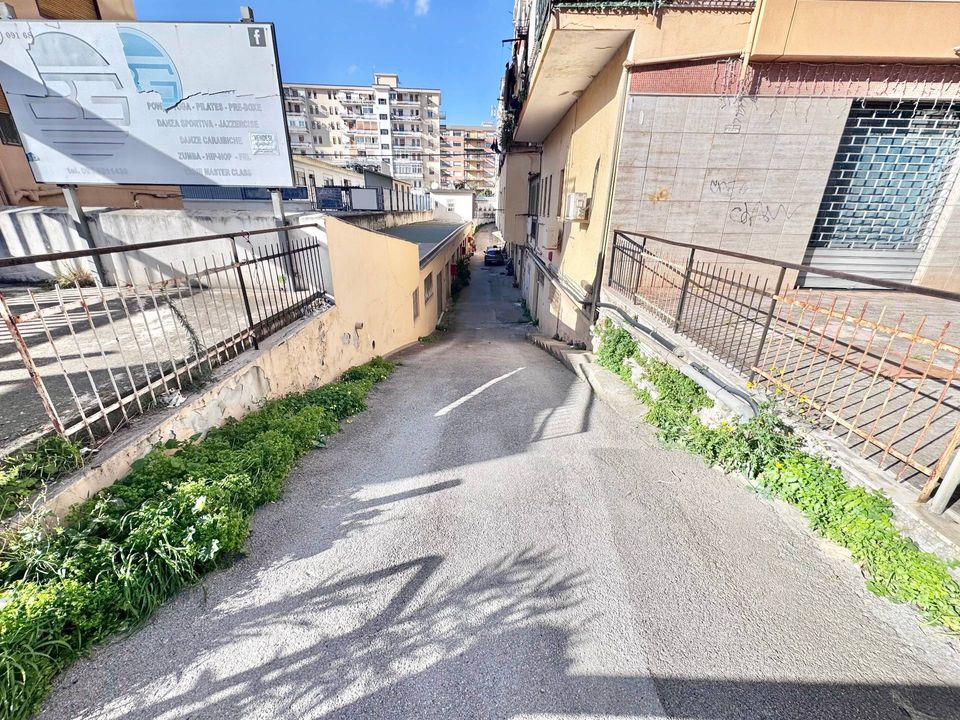 Erhvervsejendom i Palermo, Palermo - foto 4