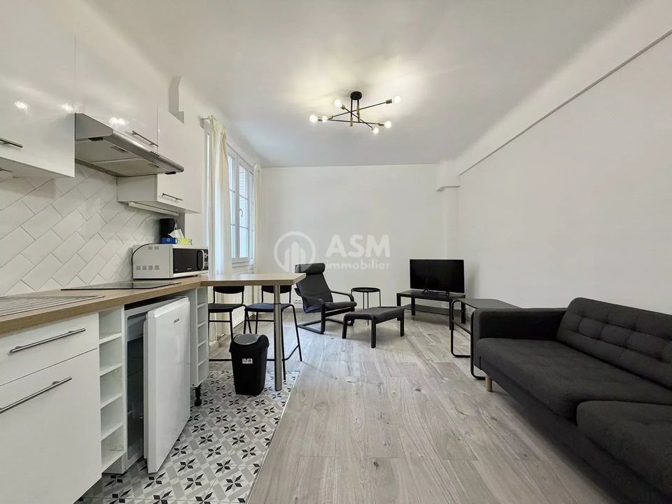 Lejlighed i Courbevoie, Hauts-de-Seine - foto 1