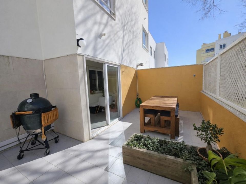 Lejlighed i Carcavelos, Lisbon - foto 1