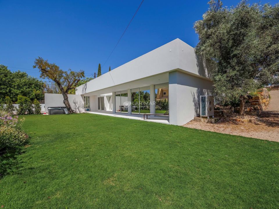 Villa i Almancil, Faro - foto 1