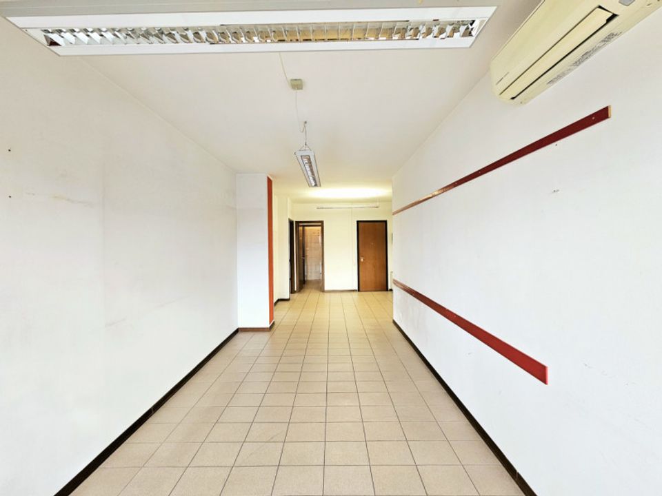 Erhvervsejendom i Cadoneghe, Padua - foto 4